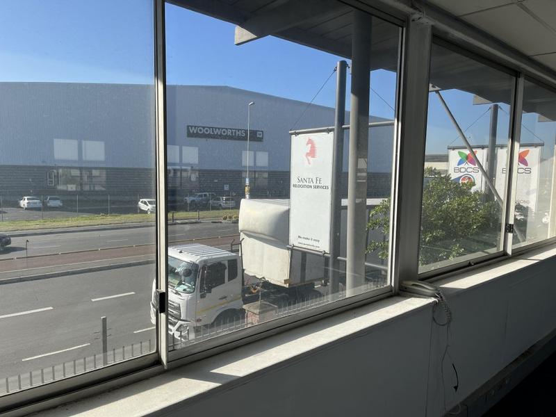 To Let commercial Property for Rent in Montague Gardens Western Cape